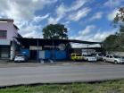 Venta de local grande en F sur 4